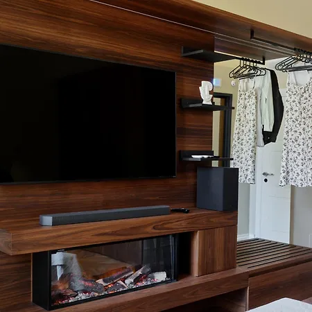 San Tommaso & * Bari